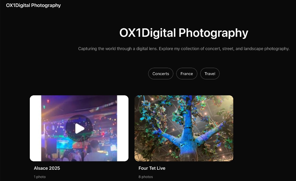 Hugo site showing two albums with cover images